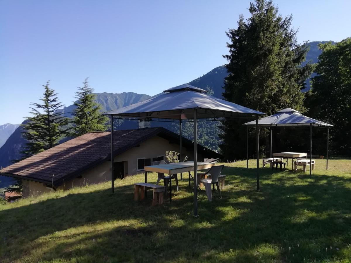 La Rustica Sul Lago Di Tenno Mansarda Kültér fotó
