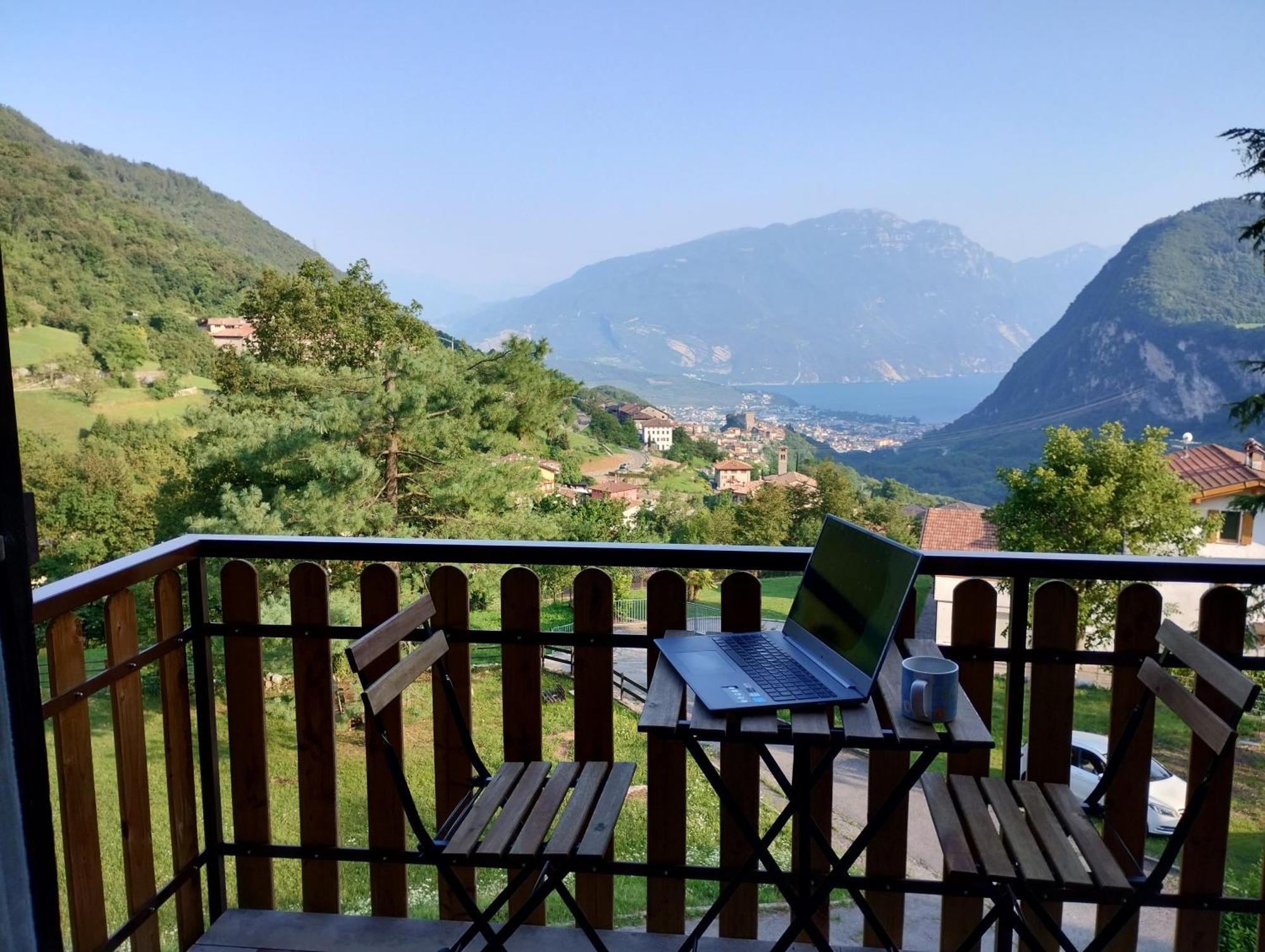 La Rustica Sul Lago Di Tenno Mansarda Kültér fotó